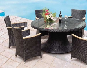 60-Wicker Black Dining Table