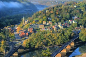 Harpers_Ferry_from_Maryland_Heights_by_Don_Burgess_(1900px)