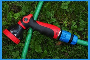 Garden-Hose-with-Adjustable-Nozzle