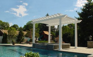 Pergola-pool